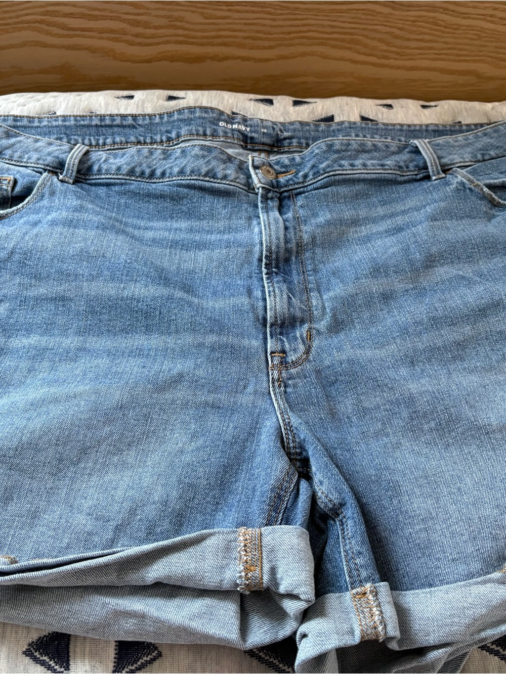 Old Navy Light Blue Relaxed Fit Men's Jeans